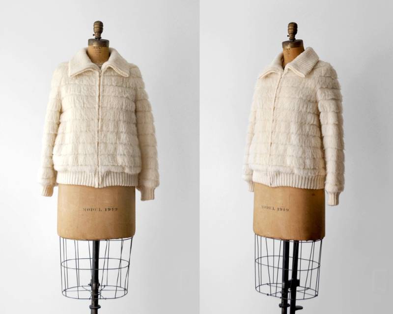 70Er Jahre Wolljacke. 1970Er Reißverschluss Mantel. M. Flauschige Wolle. Kunstfell. Cremefarbene Jacke. Zottel 70Er Jahre Wolljacke. 1970Er Reißverschluss Mantel. M. Flauschige Wolle. Kunstfell. Cremefarbene Jacke. Zottel von heirloomen