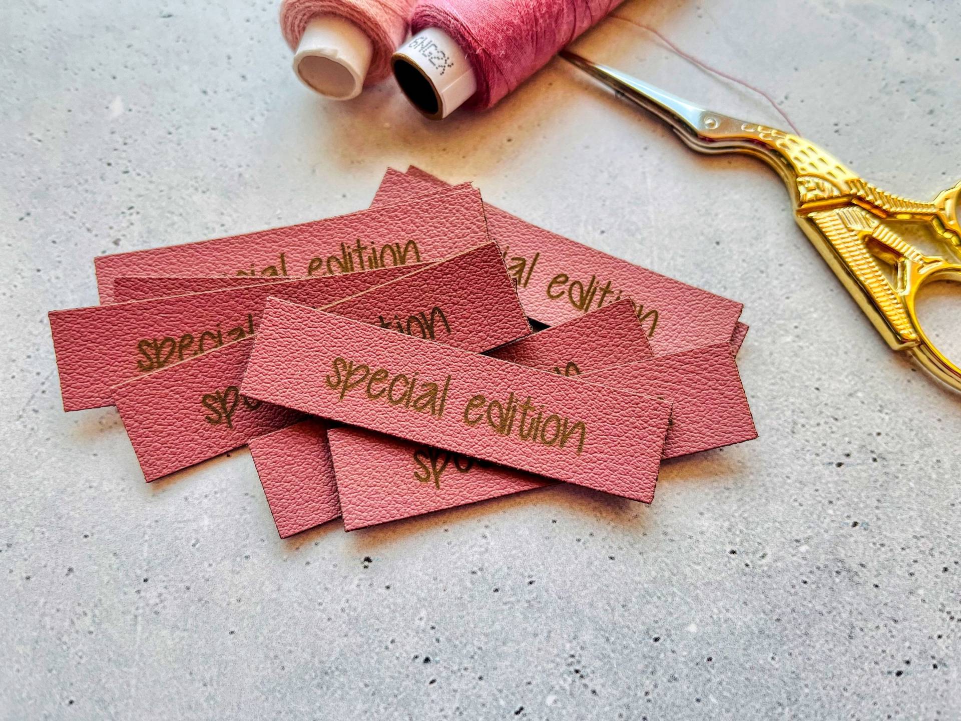 Kunstleder Label "Special Edition" Zum Aufnähen Kunstleder Label "Special Edition" Zum Aufnähen von heiterbiswolkigLabel