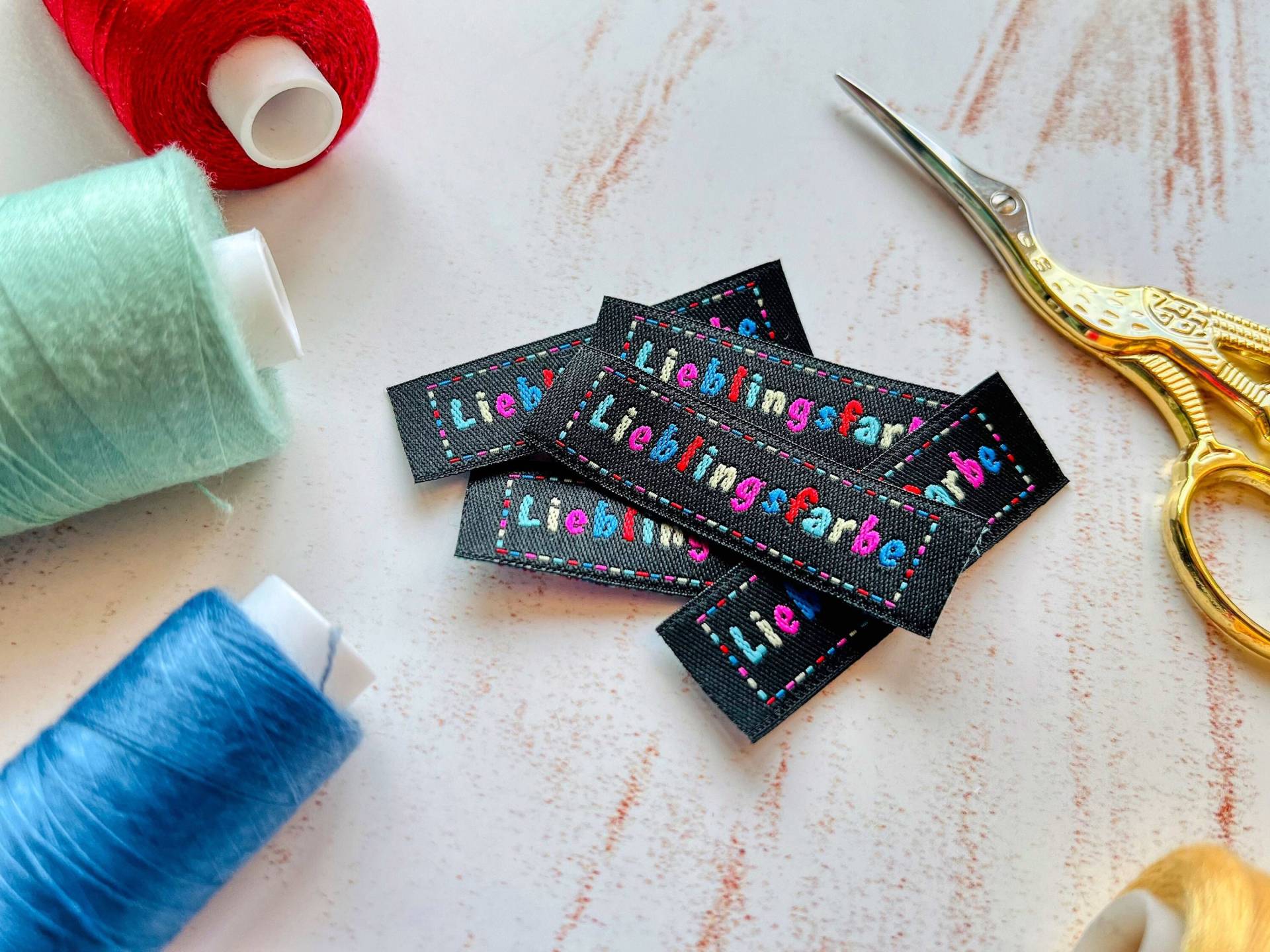 Label "Lieblingsfarbe", Webetiketten Zum Aufnähen, Bunt Ist Meine Lieblingsfarbe Label "Lieblingsfarbe", Webetiketten Zum Aufnähen, Bunt Ist Meine Lieblingsfarbe von heiterbiswolkigLabel
