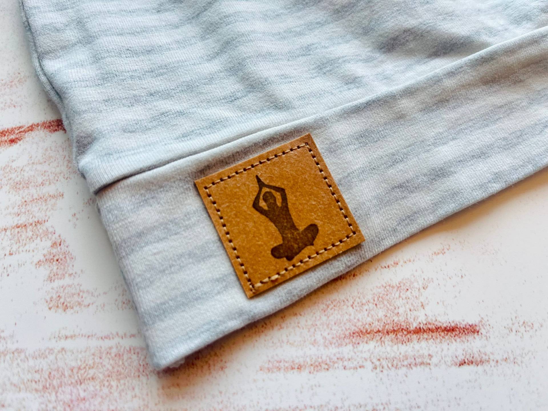 Label Yoga Aus Snappap Zum Aufnähen Label Yoga Aus Snappap Zum Aufnähen von heiterbiswolkigLabel