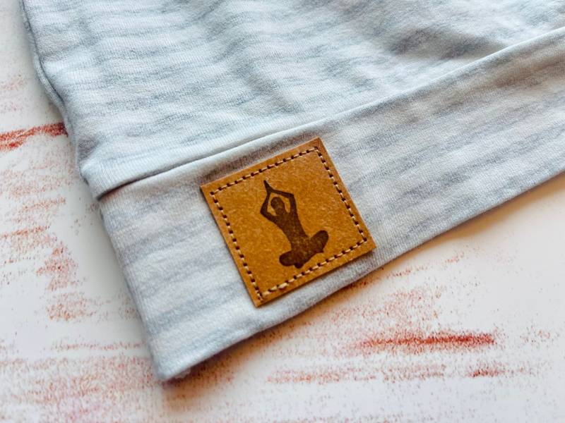 Label Yoga Aus Snappap Zum Aufnähen von heiterbiswolkigLabel