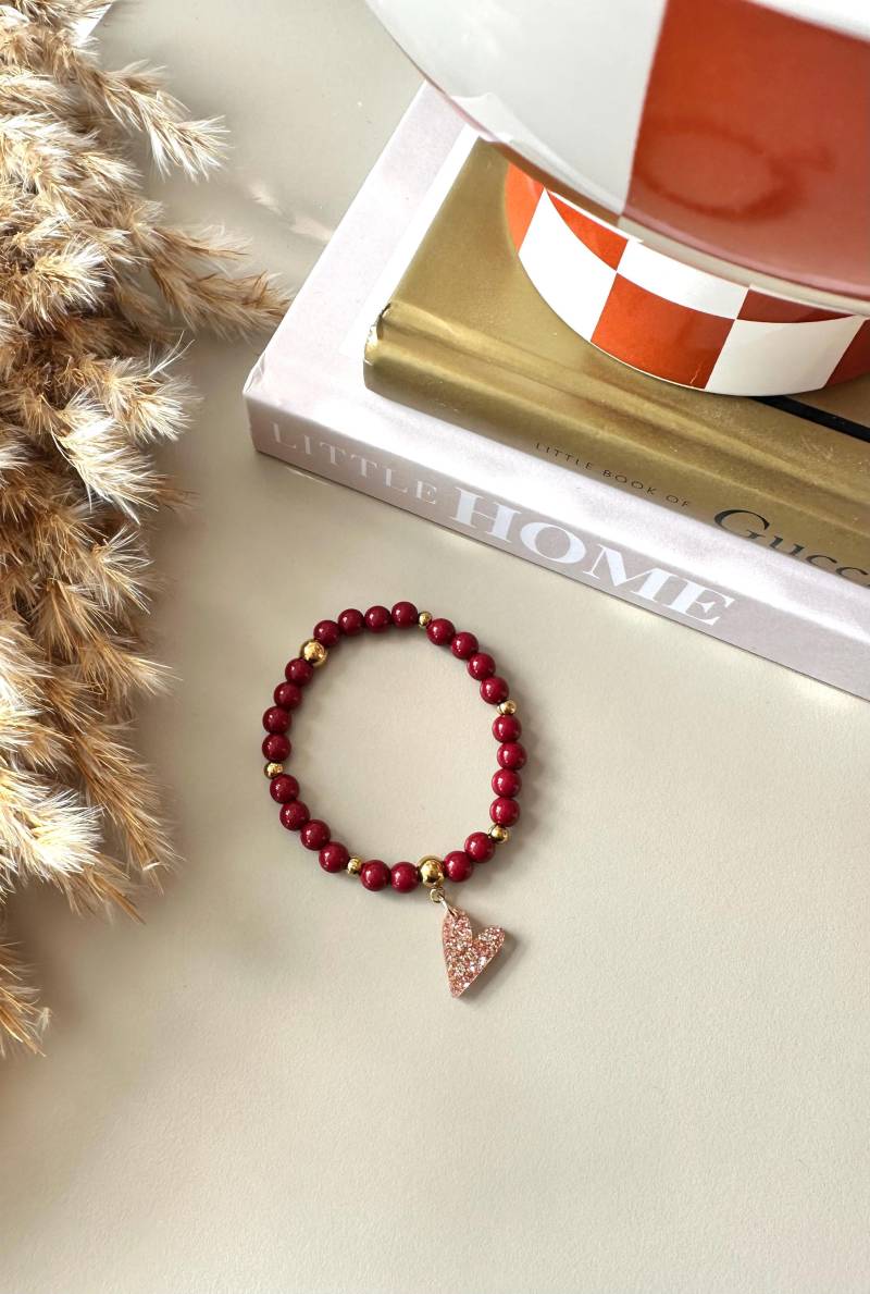 Armband Perlenarmband Weinrot Schmuckanhänger Schmuck Acryl, Acrylanhänger, Croissant, Herz, Perlen, Gold, Schmuckarmband Armband Perlenarmband Weinrot Schmuckanhänger Schmuck Acryl, Acrylanhänger, Croissant, Herz, Perlen, Gold, Schmuckarmband von hejEmmiCreative