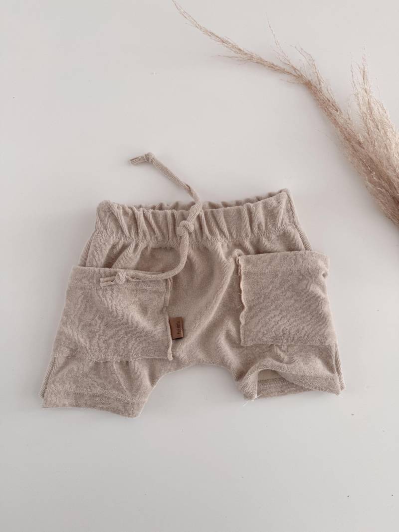Frottee Shorts Beige | Frottee Shorts Baggy-Pant Kurze Hose Baby Kleinkind von hejLittle