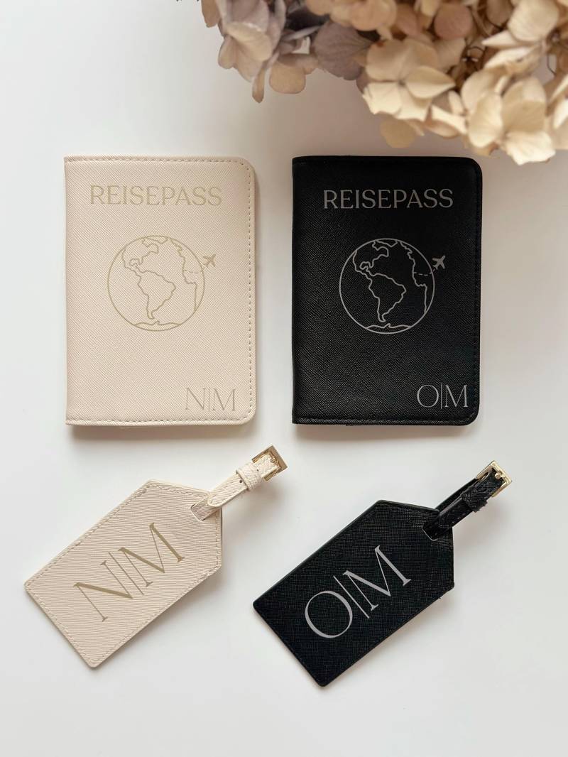 Personalisierte Reisepasshülle + Kofferanhänger I Personalisiertes Geschenk Zur Hochzeit Personalisierte Reisepasshülle + Kofferanhänger I Personalisiertes Geschenk Zur Hochzeit von hejlittlefam