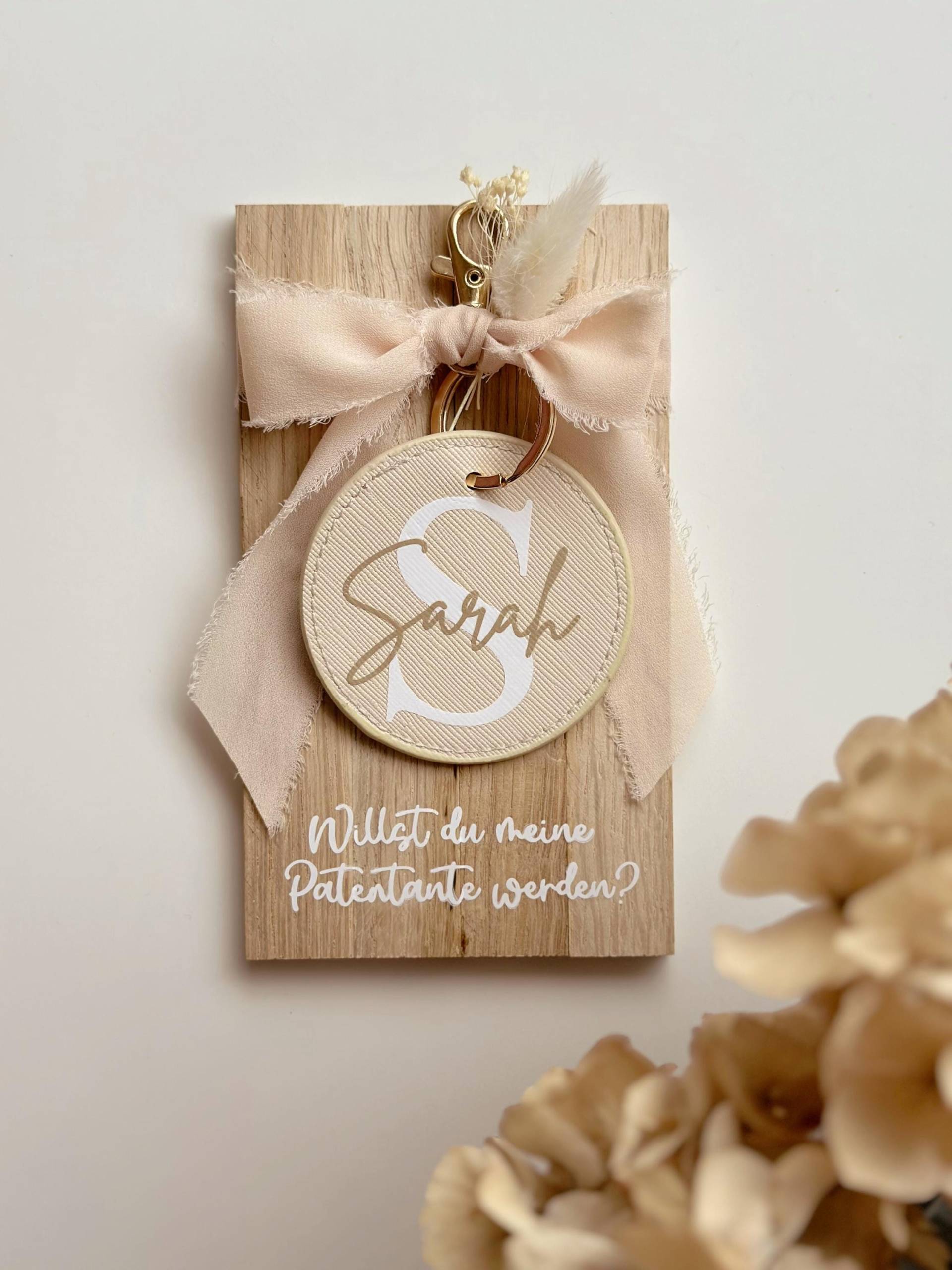 Schlüsselanhänger Patentante | Geschenkidee Für Personalisiert Mit Namen Schlüsselanhänger Patentante | Geschenkidee Für Personalisiert Mit Namen von hejlittlefam