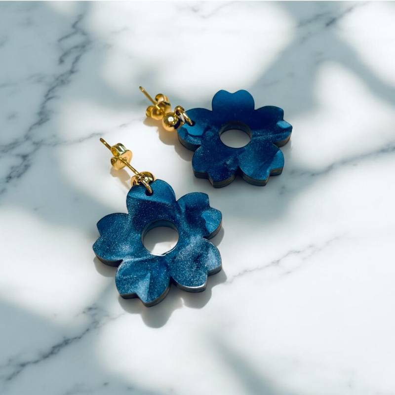Ohrring »Flora« | Allergikerfreundlich Marmoriertes Acryl Blau Leichte Statement-Ohrringe Schmuck Geschenk von hejmamie