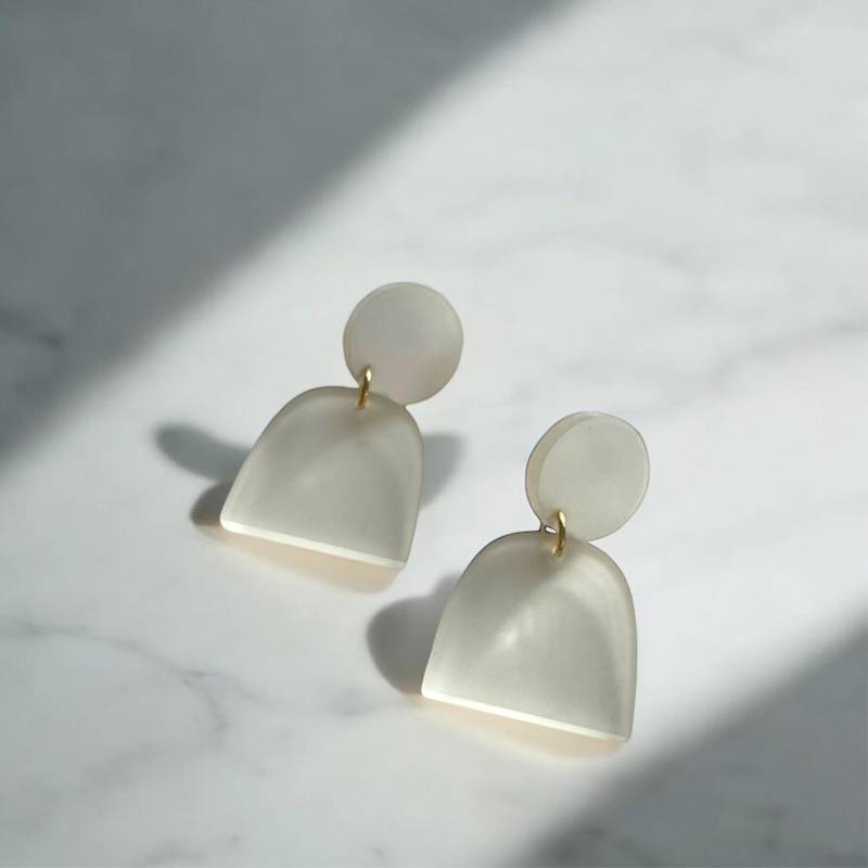 Ohrring »Klara« | Allergikerfreundlich Weißes Acryl Minimalistisch Leichte Statement-Ohrringe Schmuck Geschenk Für Freundin von hejmamie