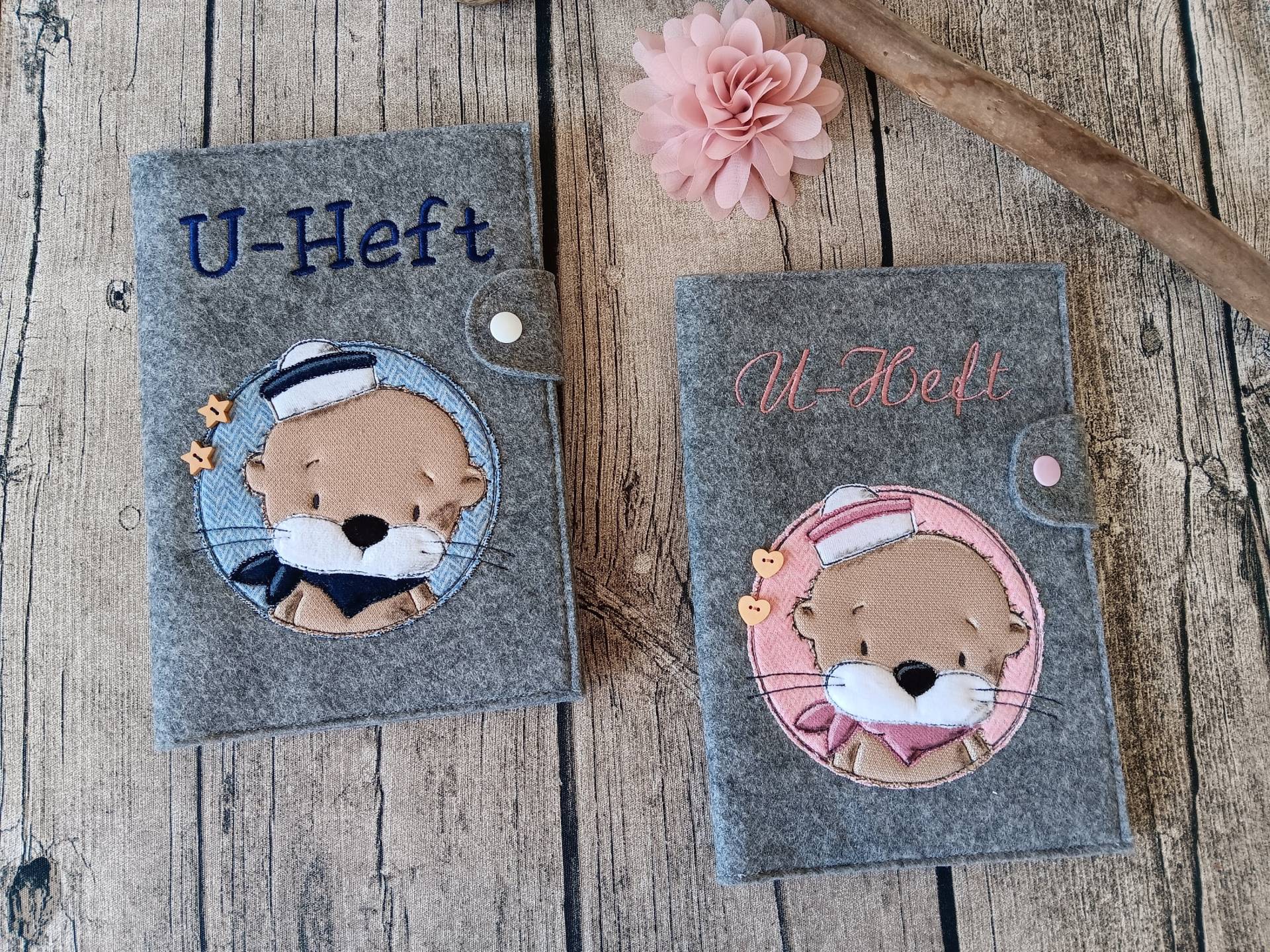 U-Heft-Hülle, Filz, Personalisiert, Bestickt, U-Pass-Hülle, Matrosenotter U-Heft-Hülle, Filz, Personalisiert, Bestickt, U-Pass-Hülle, Matrosenotter von heminaKreativ