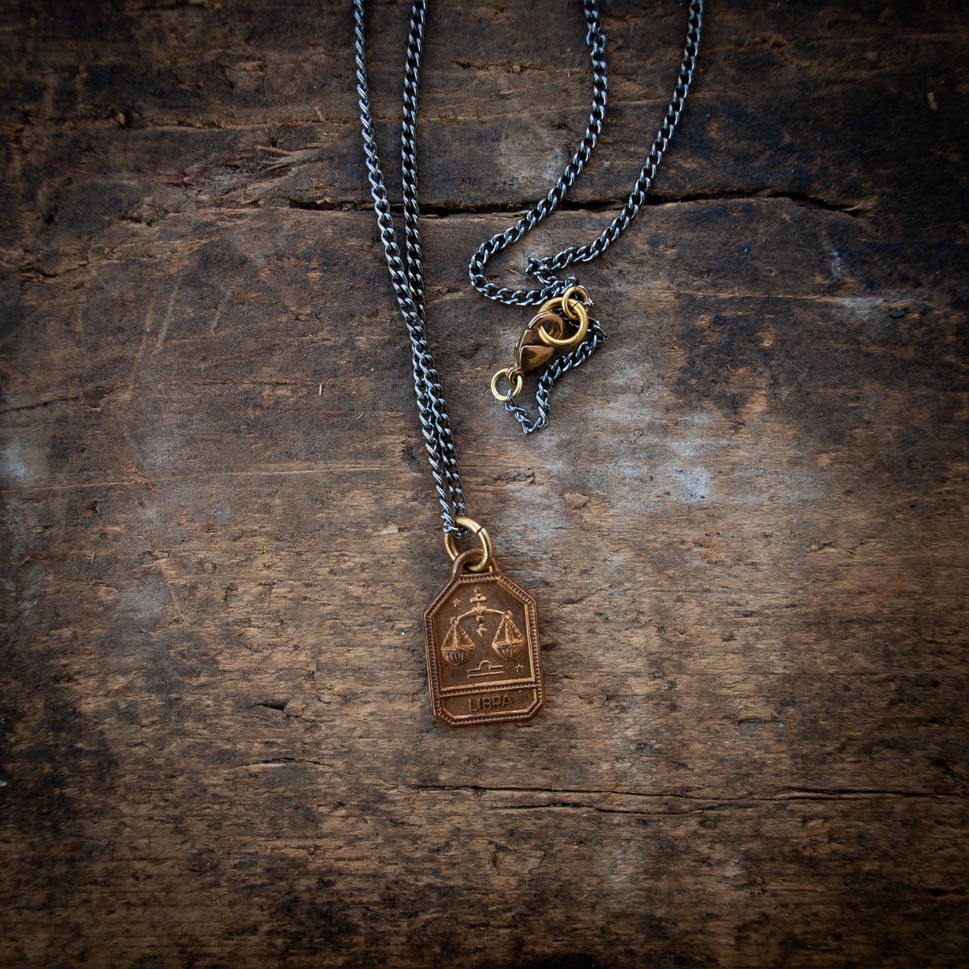 Waage Halskette, Sternzeichen Horoskop Herren Anhänger, Schmuck, Halskette Waage Halskette, Sternzeichen Horoskop Herren Anhänger, Schmuck, Halskette von henandbear