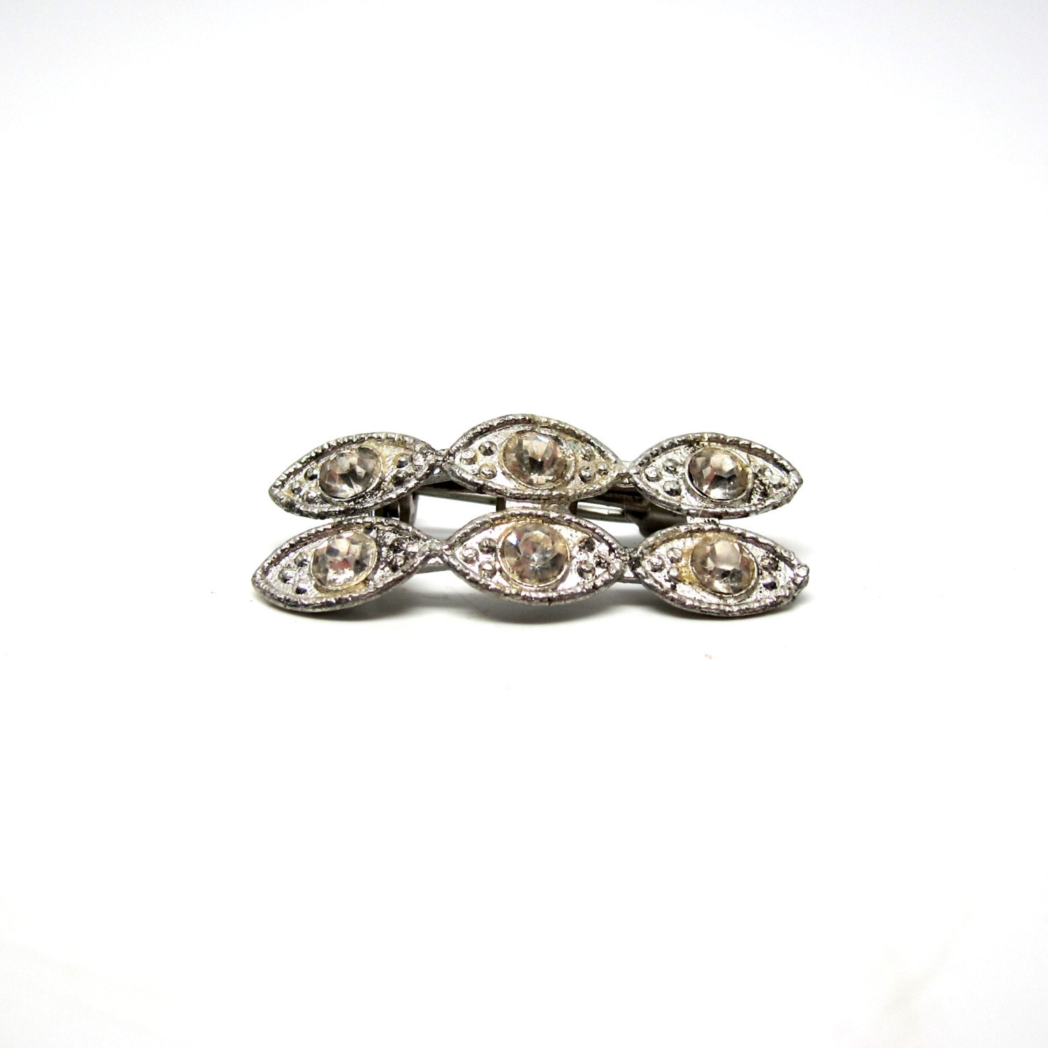 Vintage Brooch Art Deco Silver Toned Faux Diamond Eyes von hensfeathers
