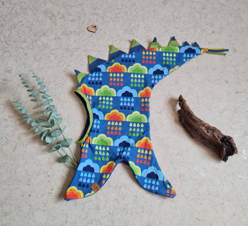 Schlupfmütze "Bunter Regen-Dinosaurier" von herzbaer