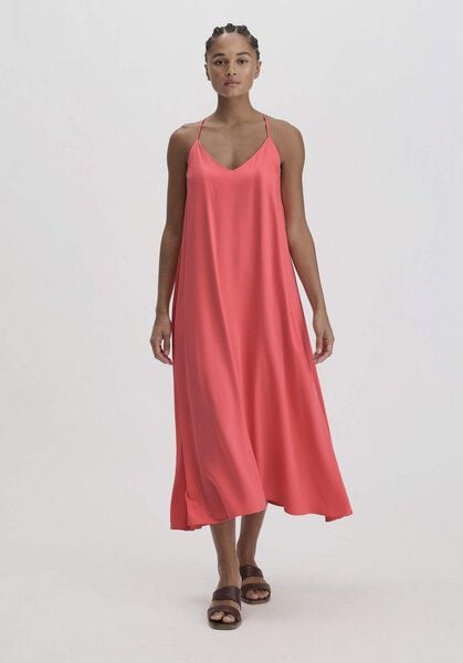 hessnatur Camisole Kleid Midi Regular aus reiner LENZING ECOVERO Viskose von hessnatur