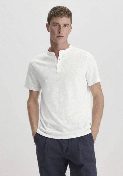 hessnatur Henley Shirt Regular aus Bio-Baumwolle und Leinen von hessnatur