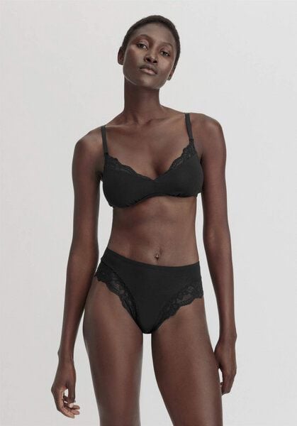 hessnatur Panty Regular Cut mit Spitze aus TENCEL Modal von hessnatur