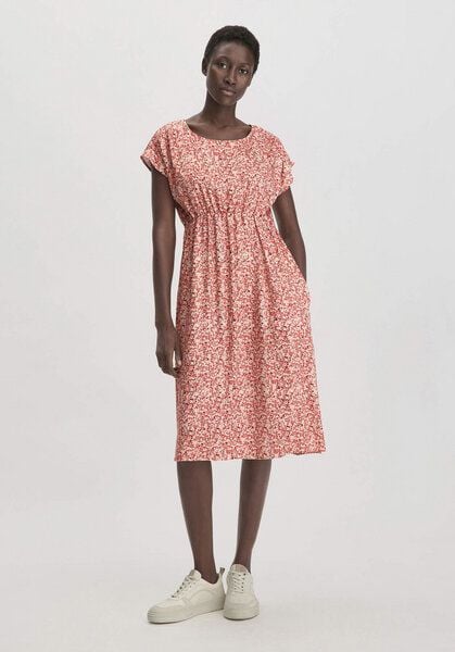 hessnatur Print Kleid Knielang Relaxed aus reiner LENZING ECOVERO  Viskose von hessnatur