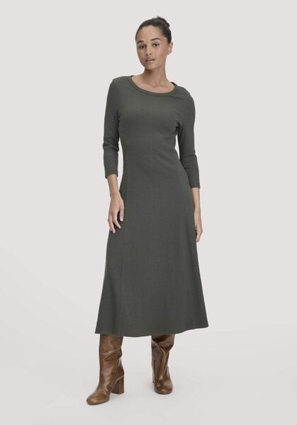 hessnatur Rib Kleid Midi Slim aus Bio-Baumwolle von hessnatur