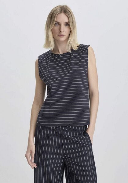 hessnatur Streifen Jersey Top Relaxed aus weicher Bio-Baumwolle hessnatur Streifen Jersey Top Relaxed aus weicher Bio-Baumwolle von hessnatur