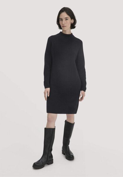 hessnatur Strick Kleid Regular aus reiner Bio-Baumwolle von hessnatur