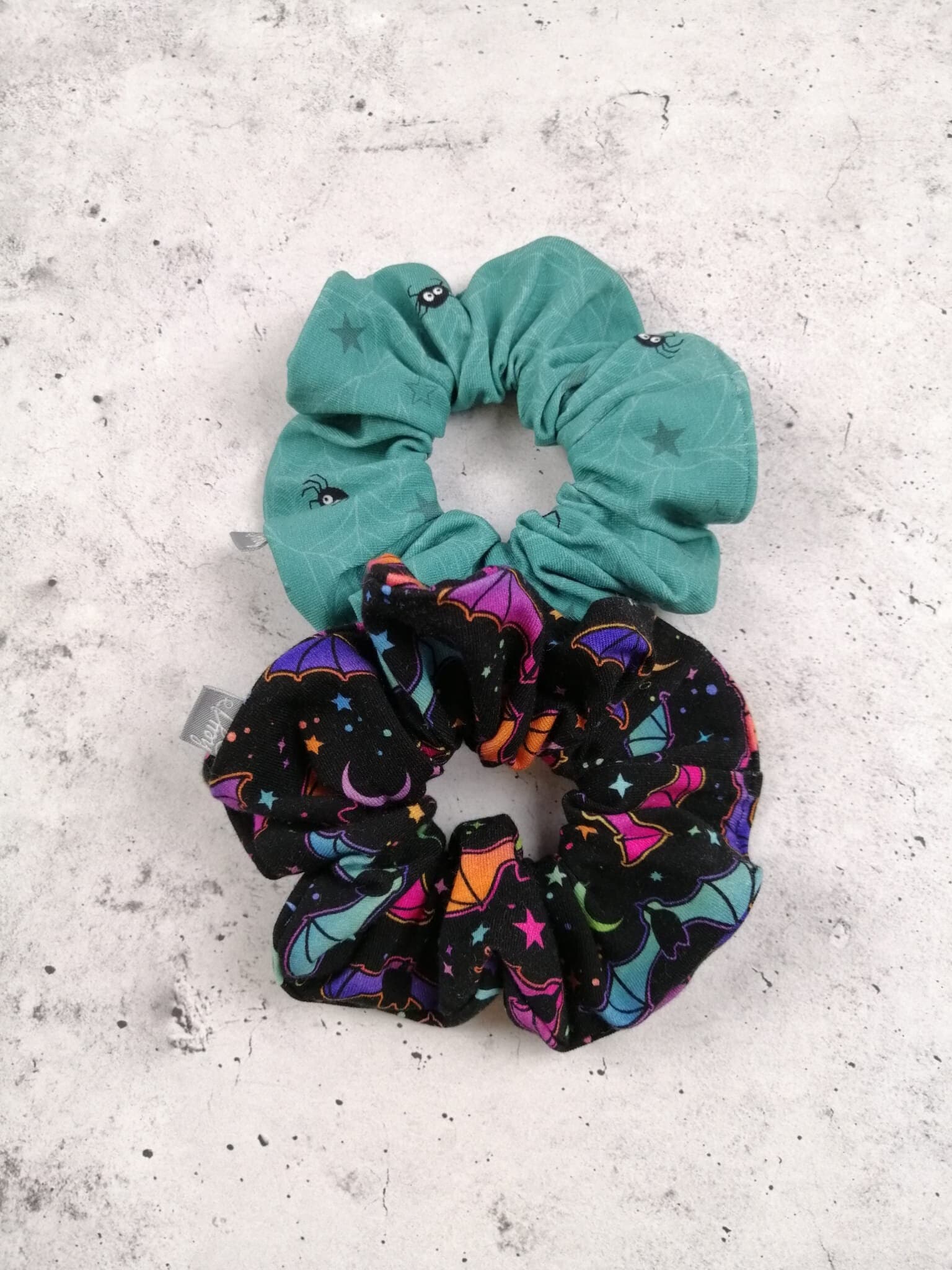 Scrunchie, Haargummi, Zopfgummi, Accessoire, 90Er, Retro, Halloween, Herbst Scrunchie, Haargummi, Zopfgummi, Accessoire, 90Er, Retro, Halloween, Herbst von heyDuhandmade