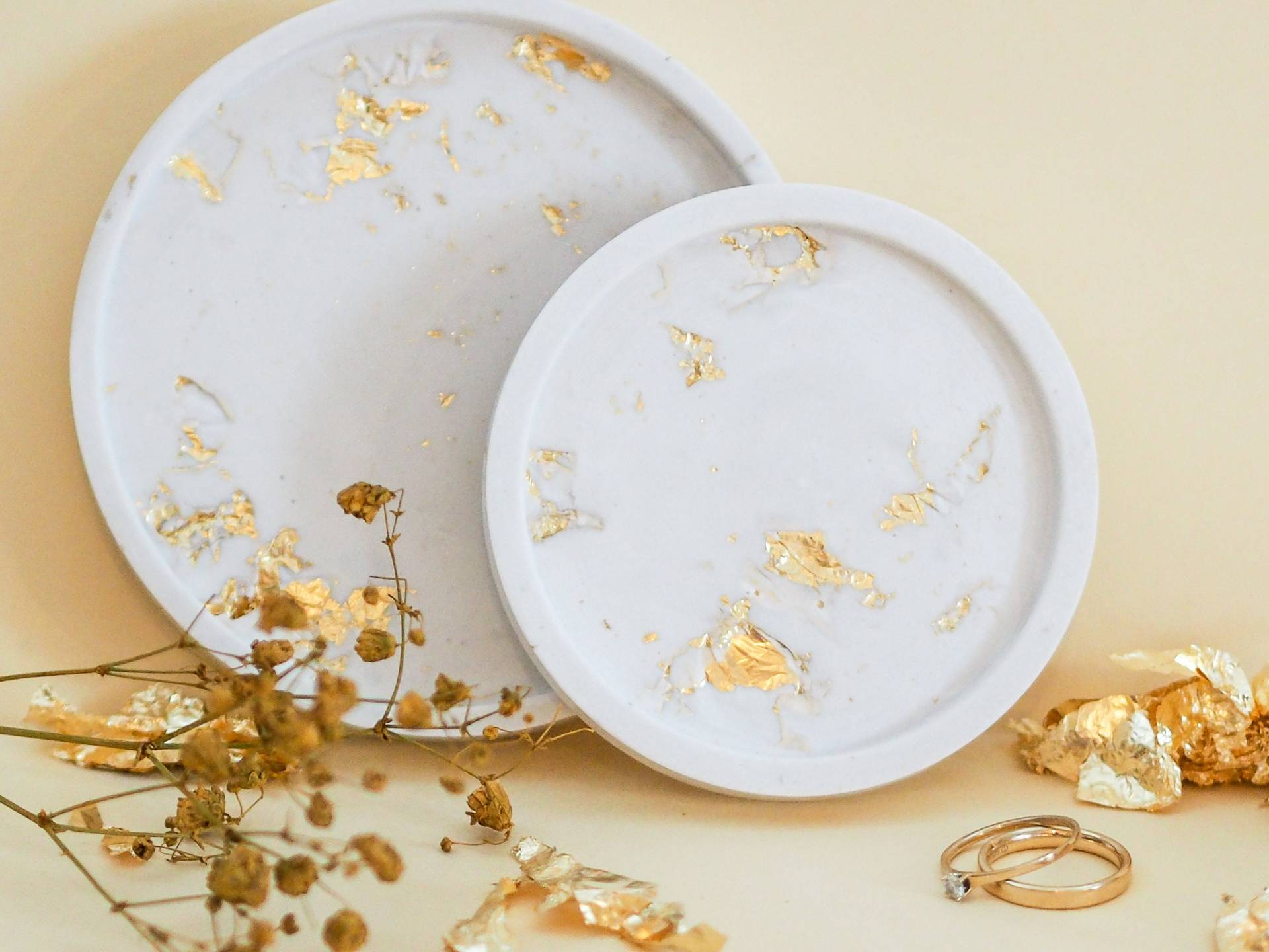 Ringschale | Ringbox Ringkissen Ringschachtel Goldene Schmuckschale Geschenk Für Sie Hochzeitsgeschenk Personalisiert Ringschale | Ringbox Ringkissen Ringschachtel Goldene Schmuckschale Geschenk Für Sie Hochzeitsgeschenk Personalisiert von heylovelypeople