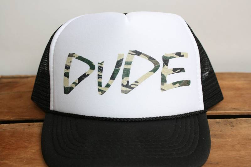 Kinder-Camo-Typ-Trucker-Mütze von heyyouapparel