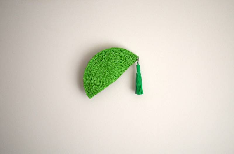 Raffia Tasche, Häkeln Braut Kupplung, Jute Handtasche, Sommertasche, Grüne Brautjungfer Regenbogen Geldbörse, Stroh Quaste Strand Geschenk von hibbe