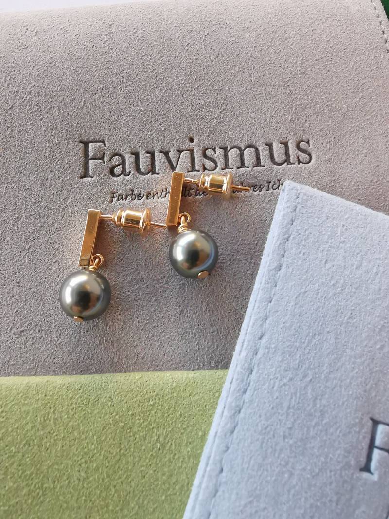 Kreative Schwarze Kunstperlen-Ohrstecker S925 Sterling Silber Ohrstecker Ohrringe + 14K Gold Plattierung von hifauvis