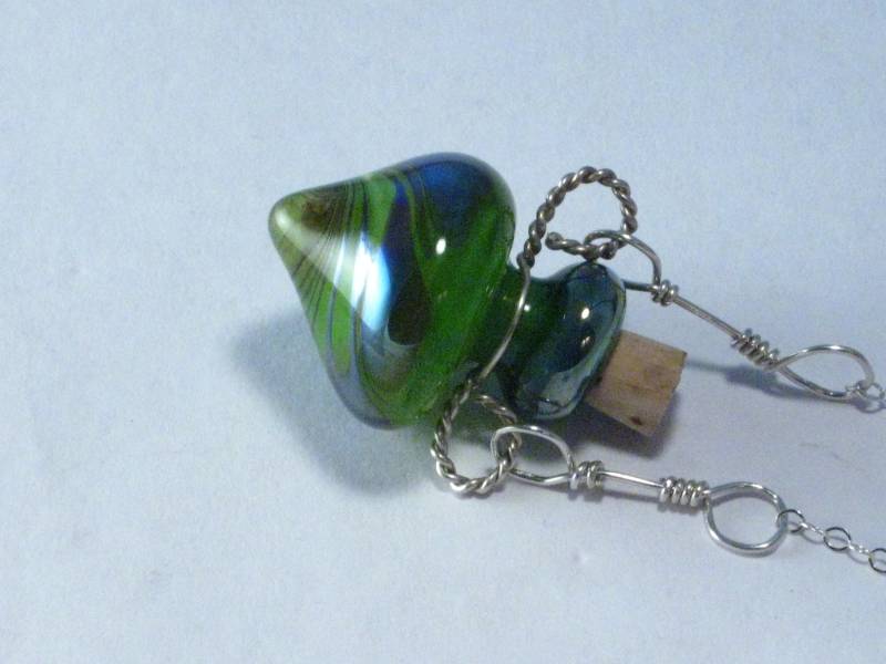 Green Galaxy - Lampwork Giftflasche Halskette Green Galaxy - Lampwork Giftflasche Halskette von highwaterstudios