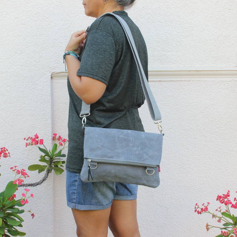 Gewachste Foldover-Einkaufstasche Kleine Gefaltete Tasche Wachs Canvas Tote Handtasche Mit Reißverschluss Baumwollgurtband Umhängetasche von hippirhino