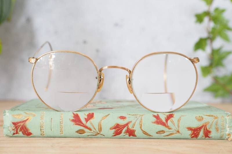 Vintage Artcraft Brillen 1960 Goldfarbenen Kabel Bügeln Stil Gothic Nerd Preppy/Retro Mcm Vintage Artcraft Brillen 1960 Goldfarbenen Kabel Bügeln Stil Gothic Nerd Preppy/Retro Mcm von hisandhervintage