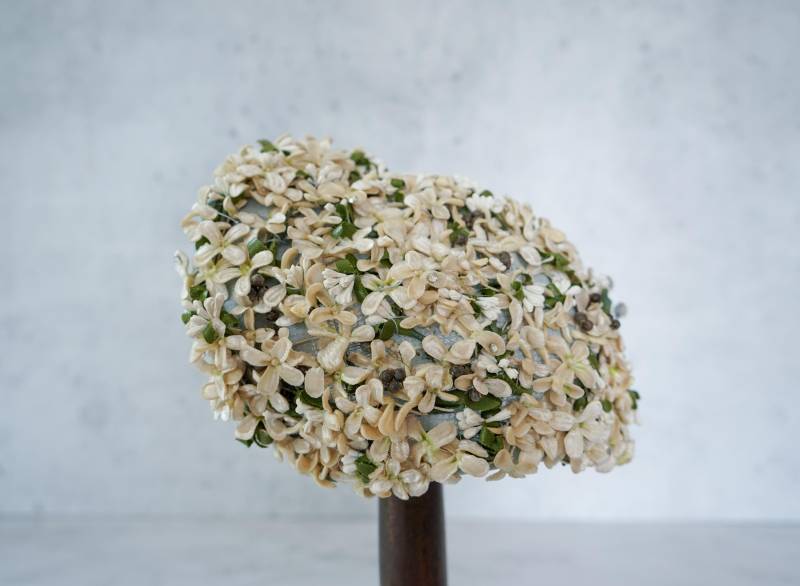 Vintage Blumen Hut, 1950Er-60Er Jahre Frauen Teeparty Hochzeitshut, Waldfee Fascinator Mini Hut von hisandhervintage