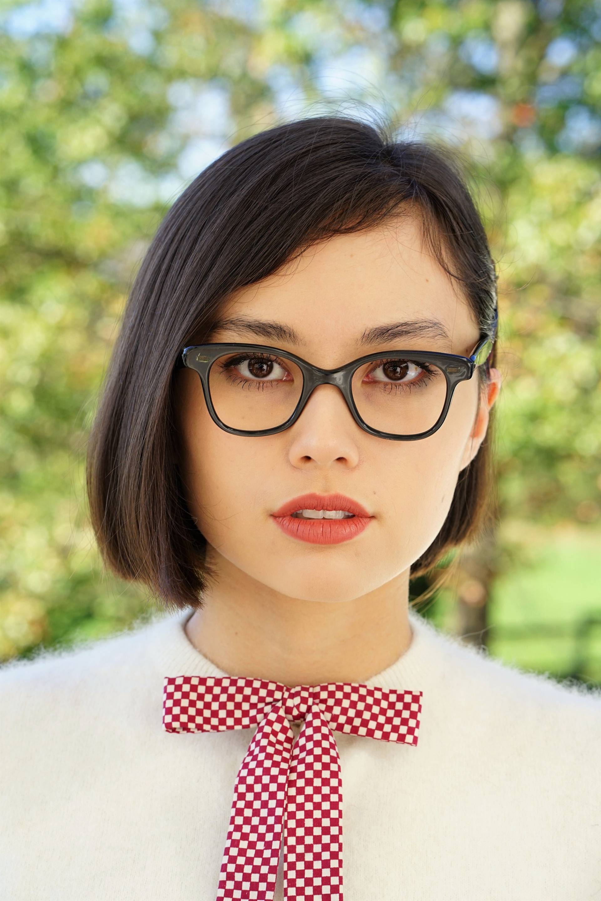 Vintage Brille 1960 Made in France Multi Layer Plastic New Old Stock Grau Und Schwarz Ton von hisandhervintage