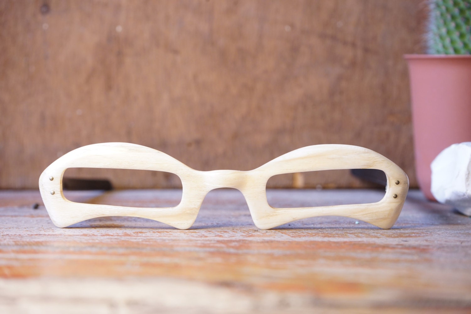 Vintage Brille Aus Den 1960Er Jahren/ Abstrakter Pop Art Rahmen/ Einzigartig Und Selten/ Weißer Holzrahmen/ von hisandhervintage