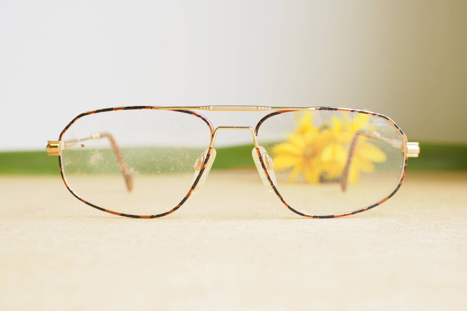 Vintage Jaguar Brillengestell 1980Er/Brille/New Old Stock/Hipster Goldfarben Mit Schildpatt Emaille Im Aviator Design von hisandhervintage