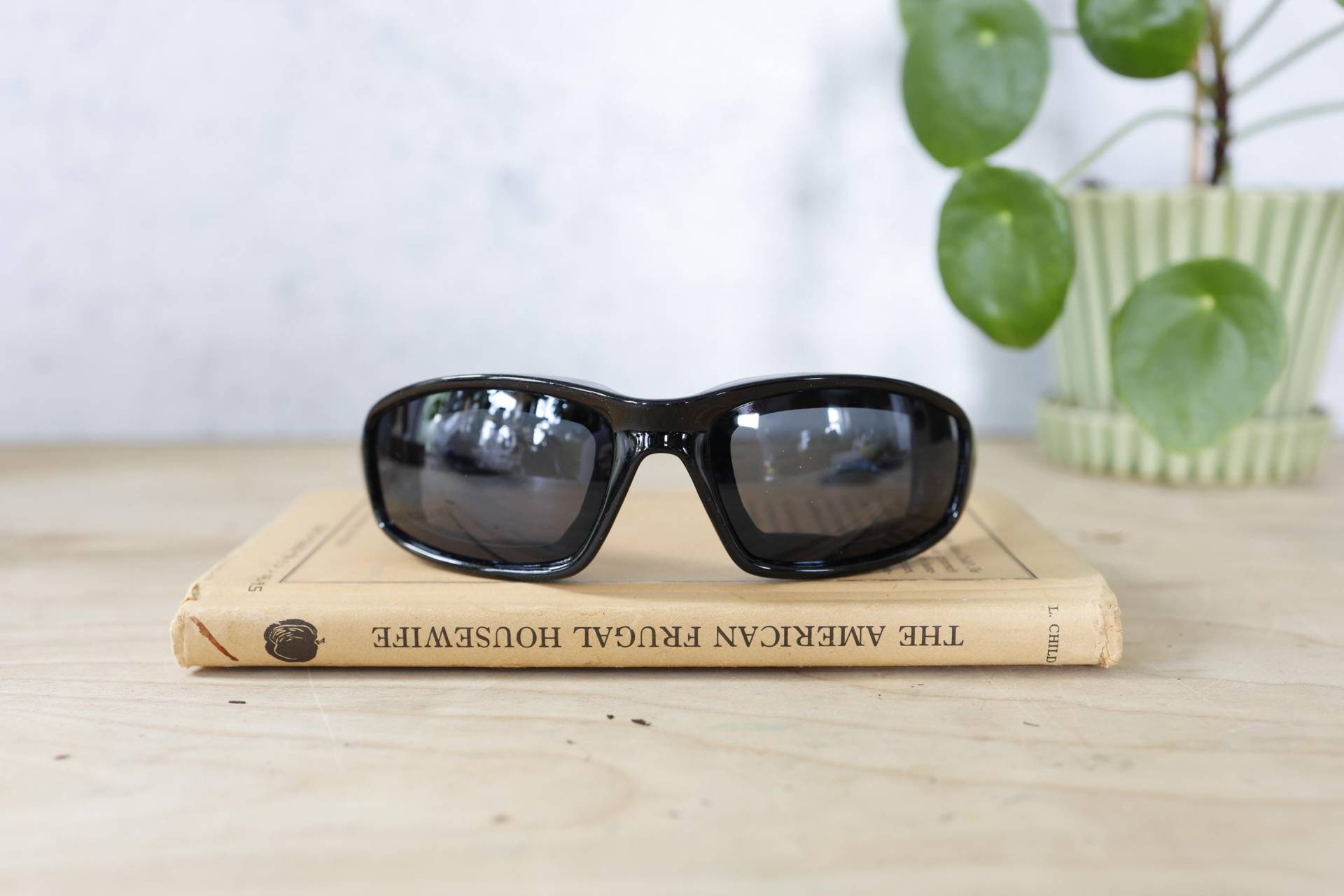 Vintage Sonnenbrille 1990Er Jahre New Old Stock Y2K Gorpcore Wickelbrille Motorradbrille von hisandhervintage