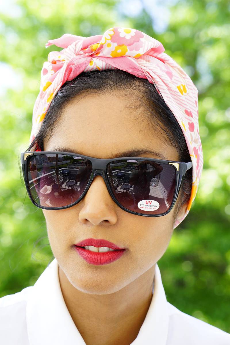 Vintage Sonnenbrillen 1980Er Jahre New Old Stock/Vintage/80Er Glamour Sunglass Frames Schwarz Und Gold Made in Taiwan von hisandhervintage