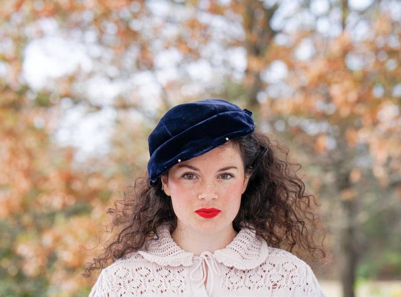 Vintage Strass Samt Tilt Hut, 1940Er-50Er Jahre Frauen Tea Party Midcentury Retro Halbhut, Fascinator Hut von hisandhervintage