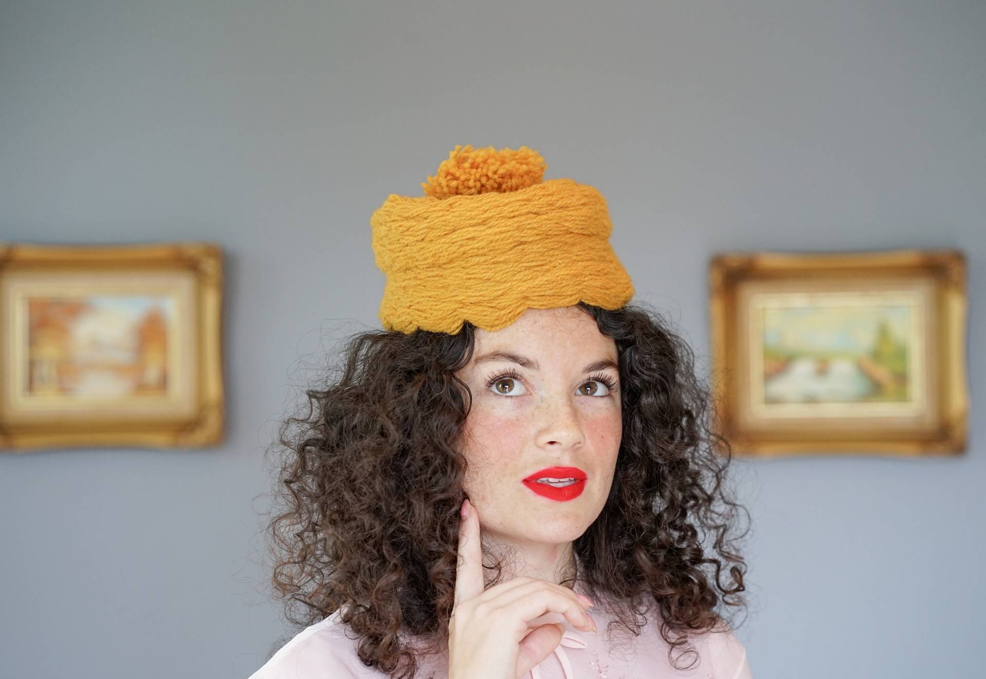 Vintage Strickmütze Mini Pillbox, Wintermütze, Herbst Häkelmütze, Mcm Hut, Halloween Hut von hisandhervintage