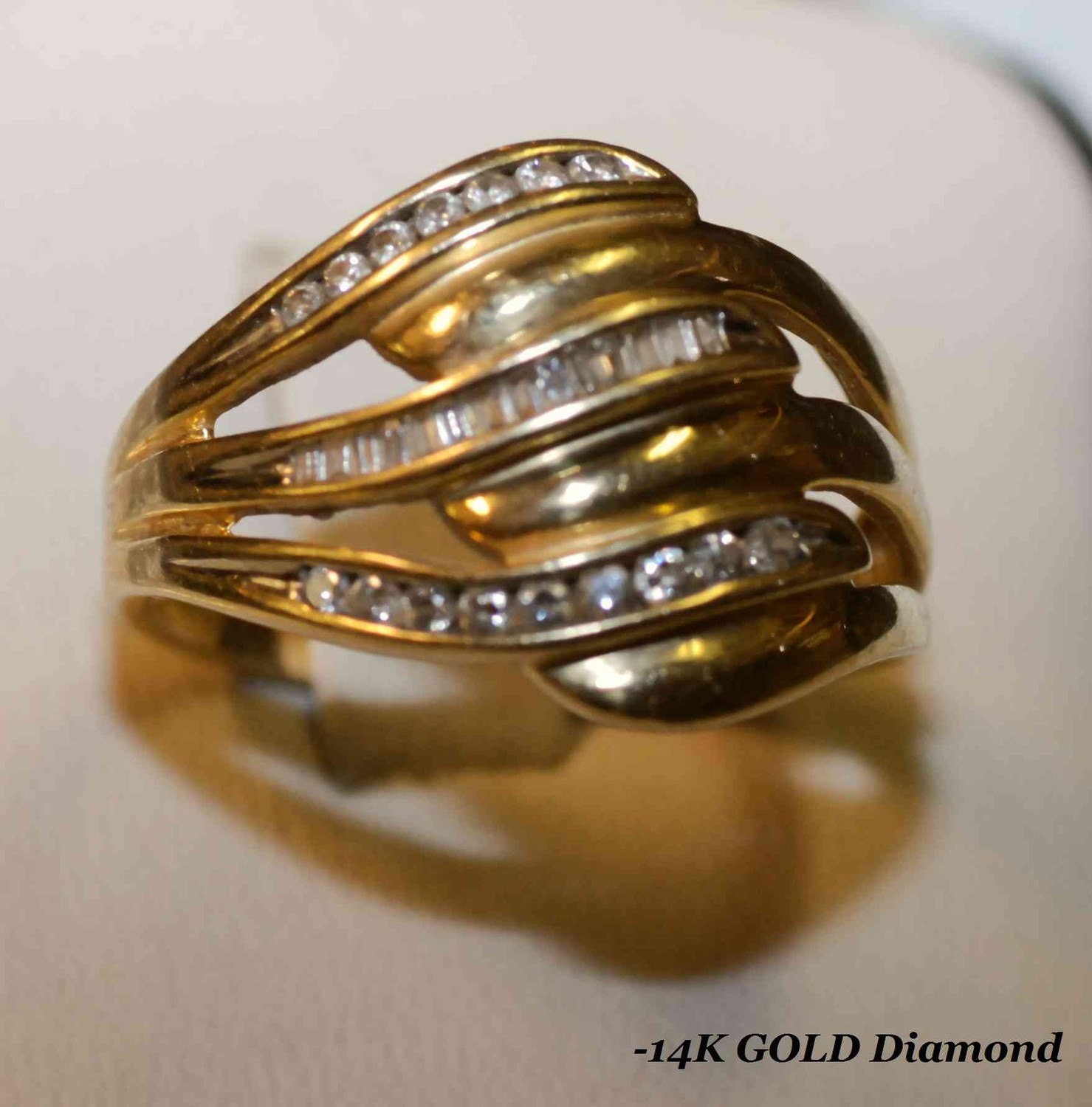 14K Solides Gold Getestet Mit Guter Qualität 0, 35Ct Diamant Art-Deco-Luxus-RingVintage Angebot Verkauf Perfektes Geschenk 14K Solides Gold Getestet Mit Guter Qualität 0, 35Ct Diamant Art-Deco-Luxus-RingVintage Angebot Verkauf Perfektes Geschenk von historymemorial