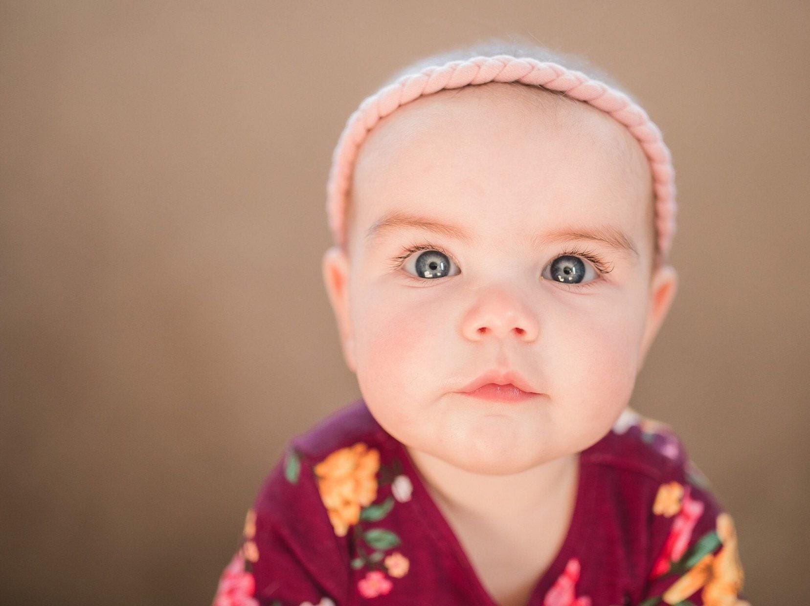 Blush Rosa Baby-Stirnbänder, Baby-Mädchen Streusel Geschenk, Neugeborene Mädchen Säugling Stirnbänder, Geflochtene Boho Stirnband von hollyblossoms