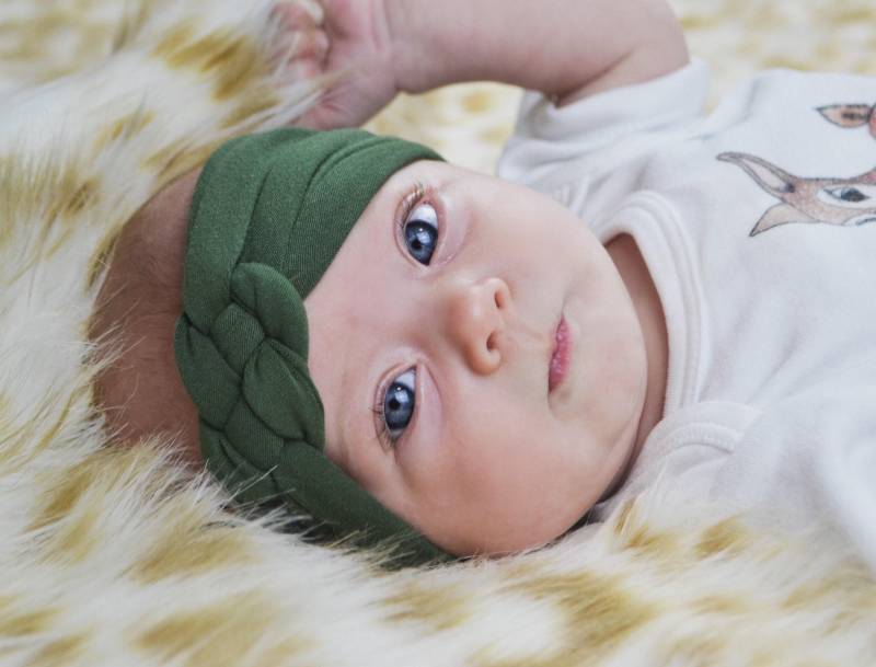 Grünes Stirnband, Neugeborene Mädchen Stirnbänder, Stirnbänder Für Baby, Baby Geschenke, Geknotete Geschenke Mädchen, Bestreuen von hollyblossoms