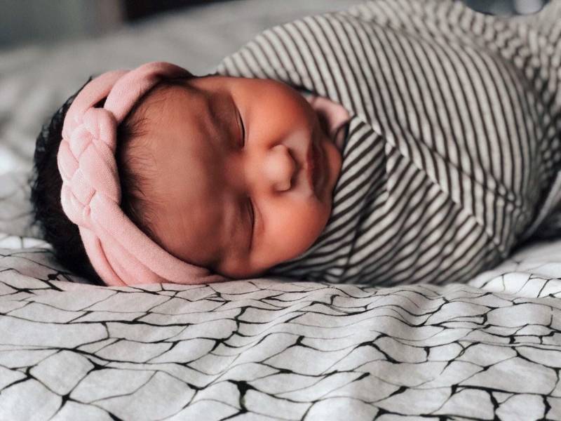 Neugeborenen Mädchen Geschenk, Baby Geschenk Für Neugeborene, Rosa Stirnband, Nach Hause Kommen Outfit Accessoires, Krankenhaus Stirnband von hollyblossoms