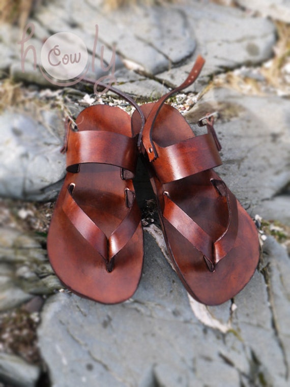 Handgefertigte Sandalen, Ledersandalen, Damen Leder Flip Flops, Damenschuhe, Herren Hippie Sandalen Handgefertigte Sandalen, Ledersandalen, Damen Leder Flip Flops, Damenschuhe, Herren Hippie Sandalen von holycowchic