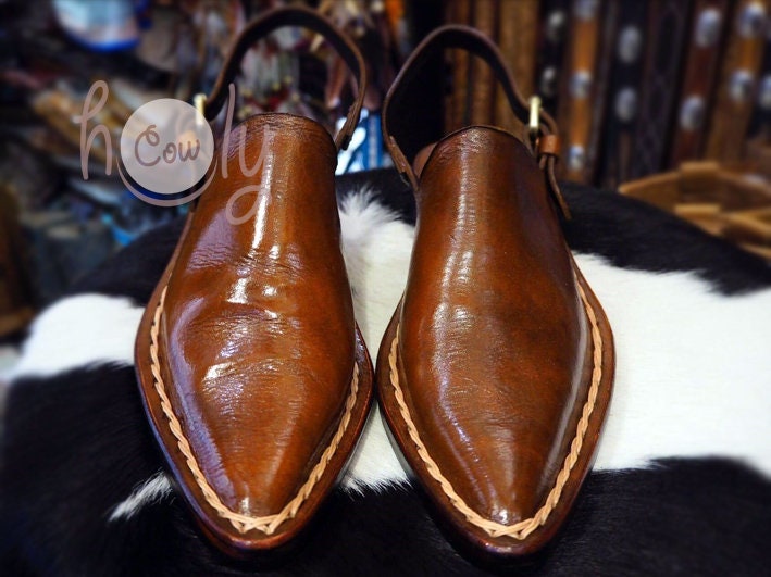 Handgemachte Braune Leder Schuhe von holycowchic