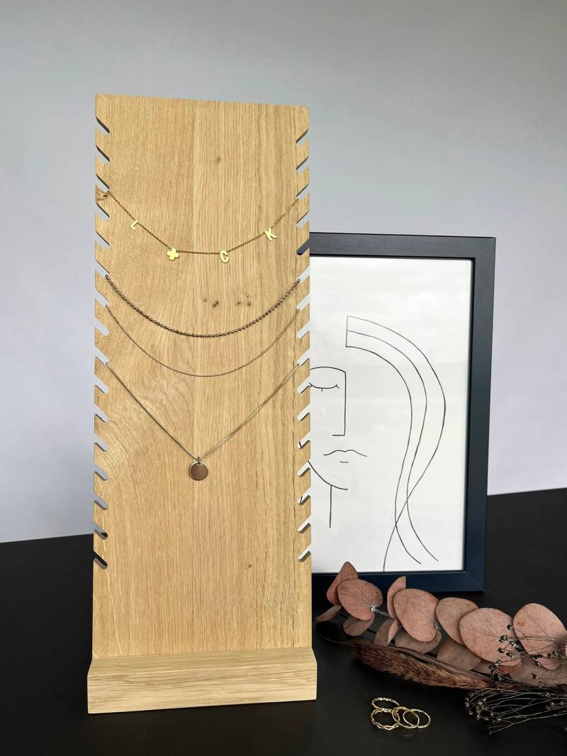 Kettendisplay Kettendisplay von holzspechtstudio