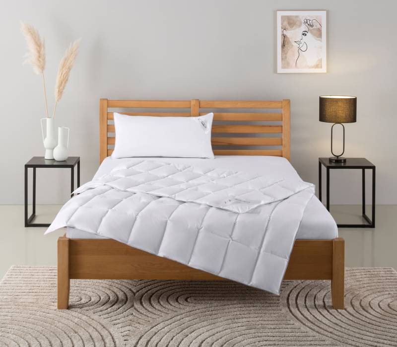 Home affaire Daunenbettdecke + Kopfkissen "TAMINS, Bettdecke 135x200 cm und 155x220 cm, 2-tlg." Set mit Kissen 40x80 cm, 80x80 cm, Sommer, Winter, Made in Germany von home affaire