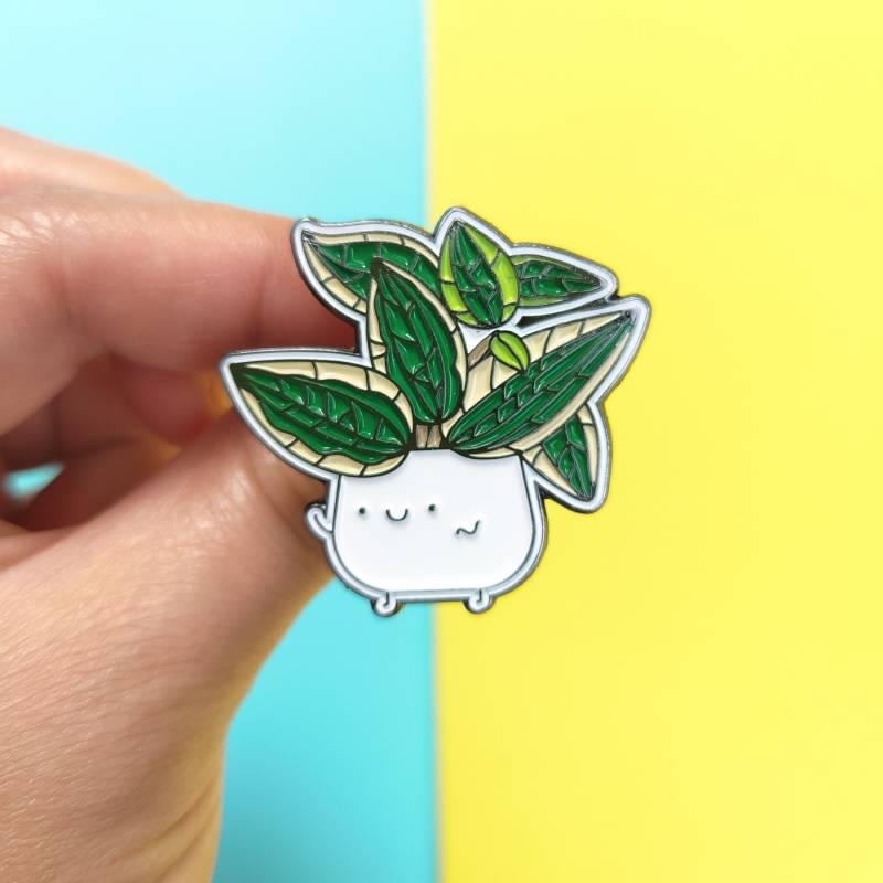 Hoya Makramee Soft Enamel Pin Hoya Makramee Soft Enamel Pin von homebyfaith