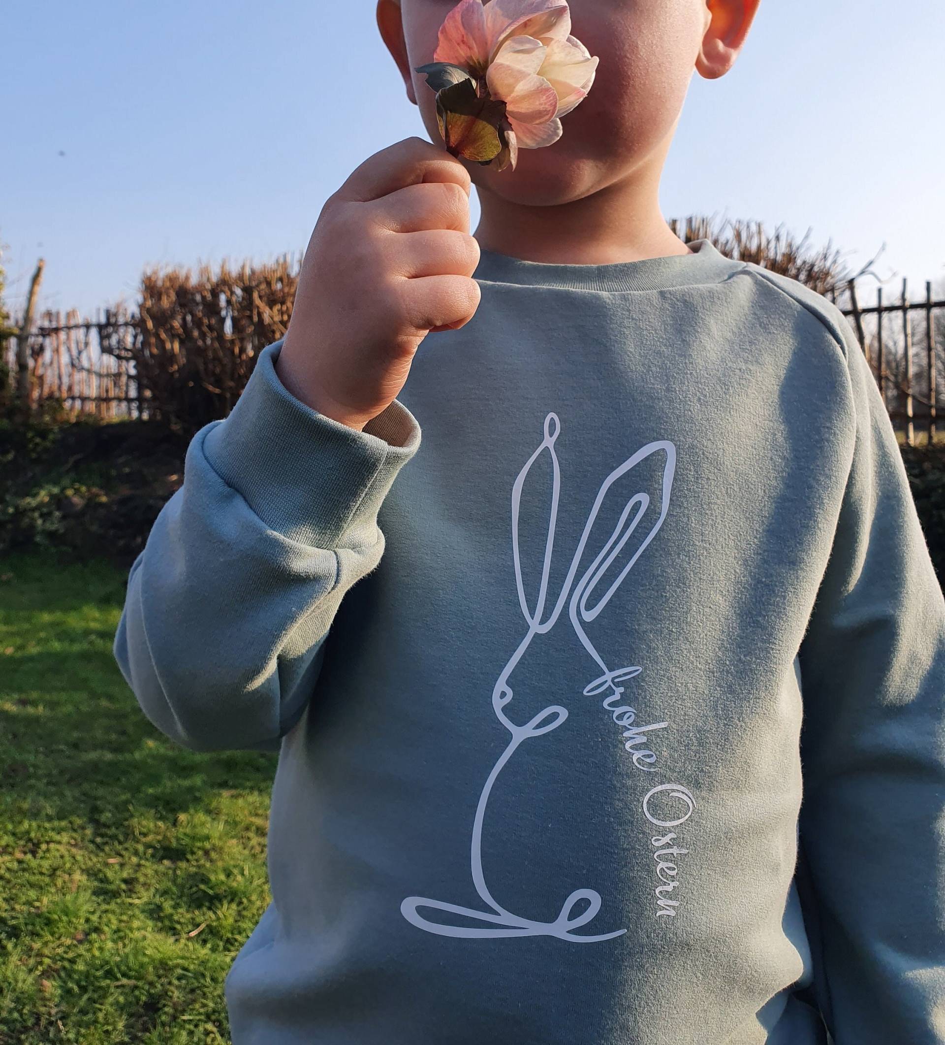 Osterpullover Für Kinder Und Babys, Onelineart Hase, Osterhase, Frohe Ostern, Osteroutfit Aus Biobaumwolle, Kinderpullover Ostern Osterpullover Für Kinder Und Babys, Onelineart Hase, Osterhase, Frohe Ostern, Osteroutfit Aus Biobaumwolle, Kinderpullover Ostern von homlebie