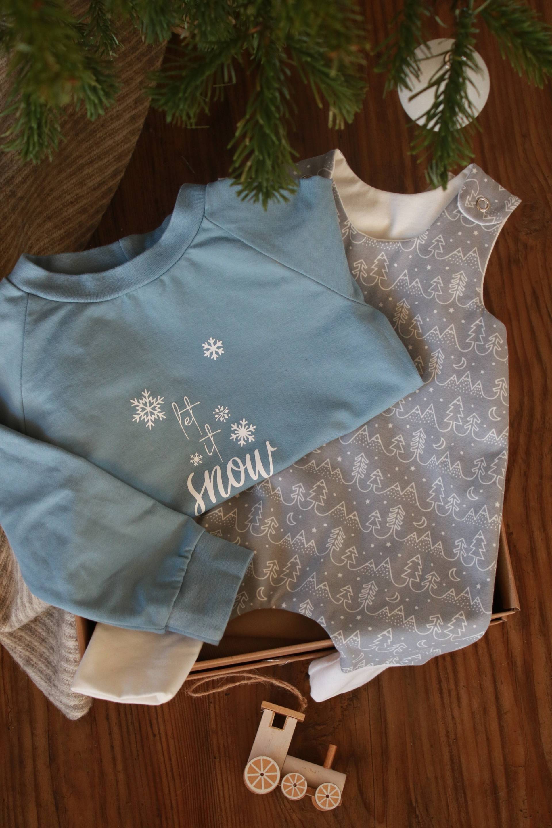 Weihnachtspullover Für Kinder Und Babys, Let It Snow Sweatshirt, Schneeflocken, Weihnachtsoutfit Aus Biobaumwolle Weihnachtspullover Für Kinder Und Babys, Let It Snow Sweatshirt, Schneeflocken, Weihnachtsoutfit Aus Biobaumwolle von homlebie