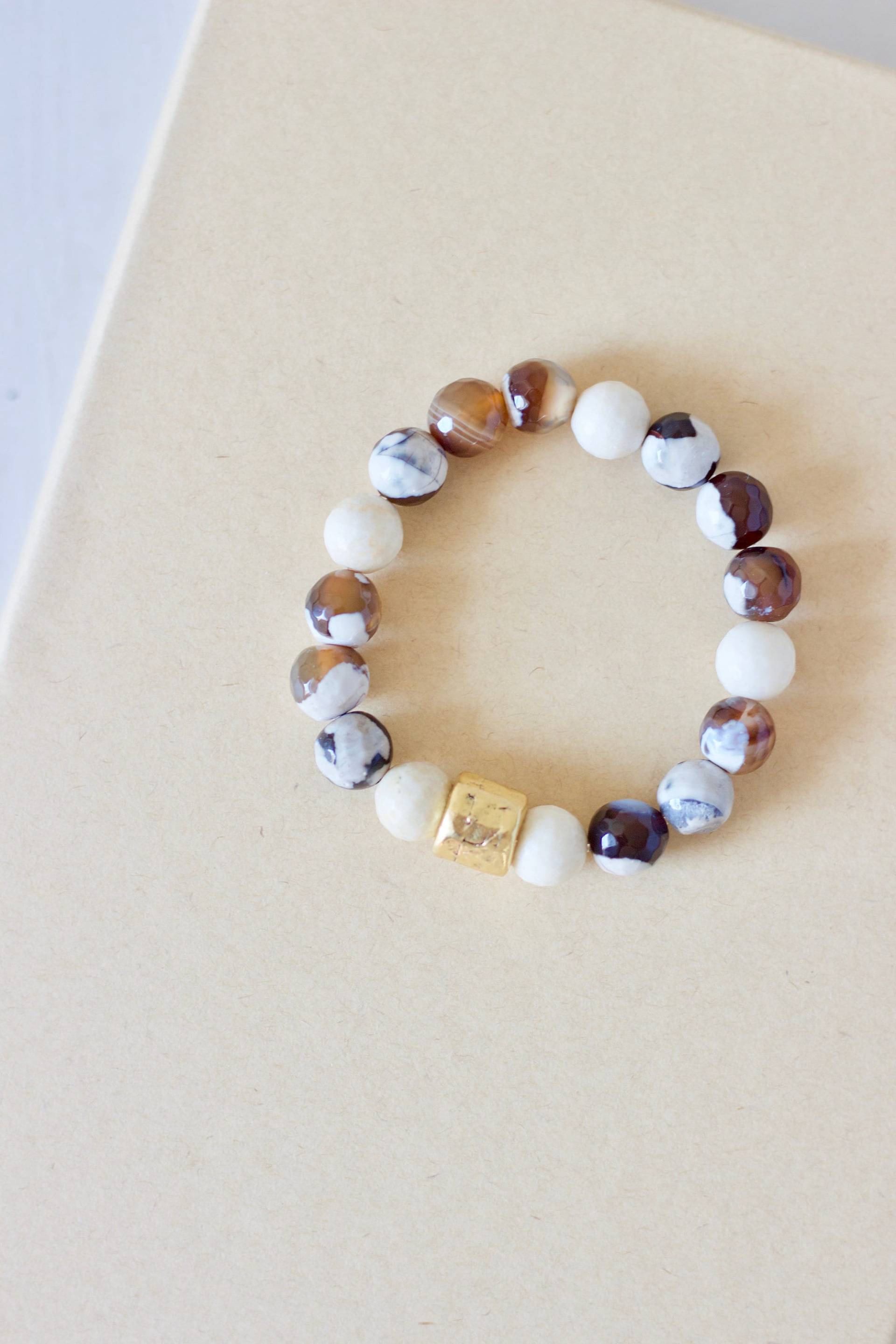 Claire Armband Claire Armband von honeyandquartz